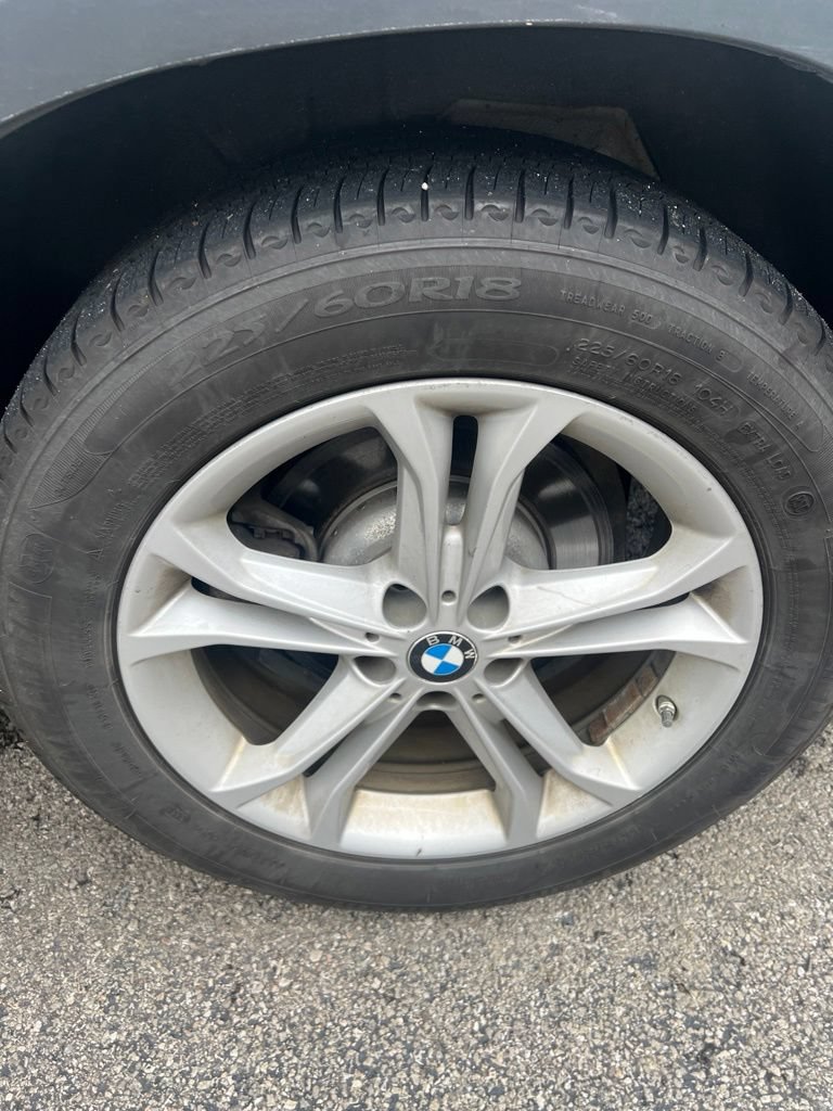 Used 2018 BMW X3 xDrive30i AWD/4WD image 3