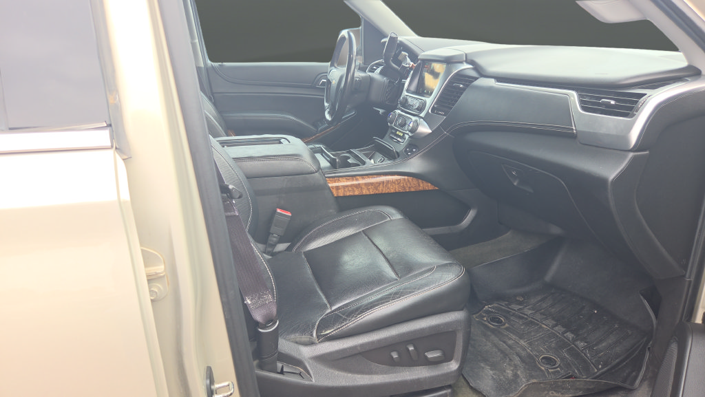 Used 2015 Chevrolet Tahoe LTZ AWD/4WD image 14