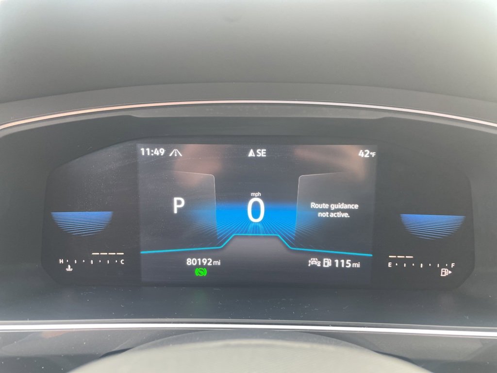 Used 2022 Volkswagen Tiguan SE R-Line image 15