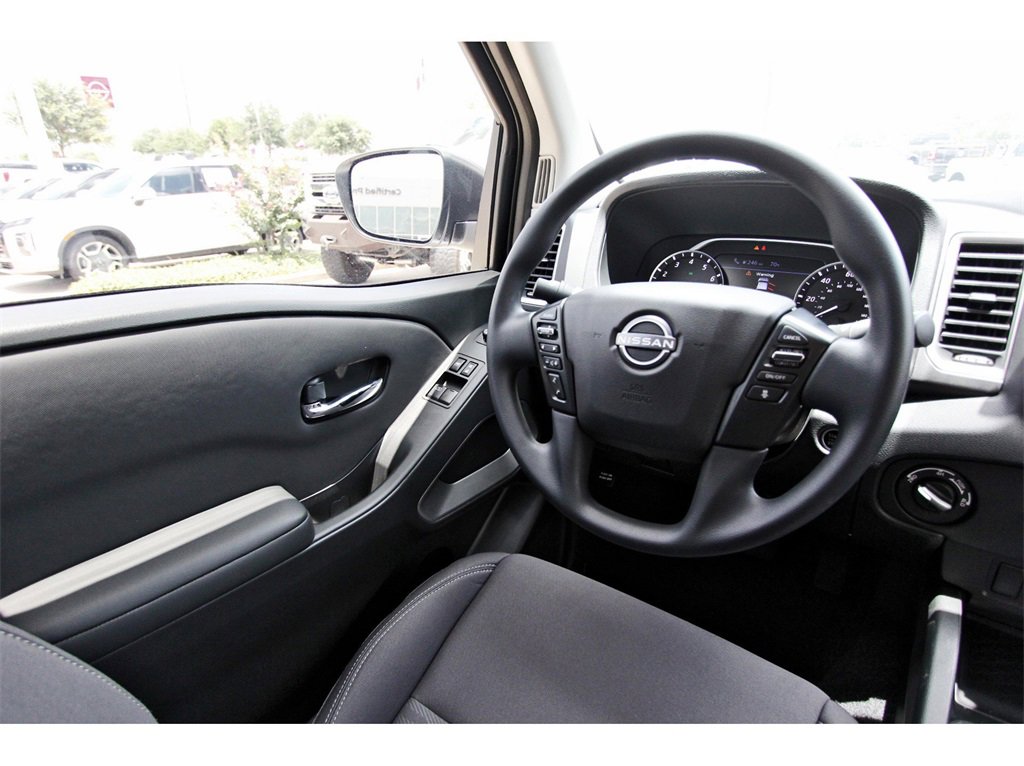 Certified 2024 Nissan Frontier SV w/ Technology Package image 6