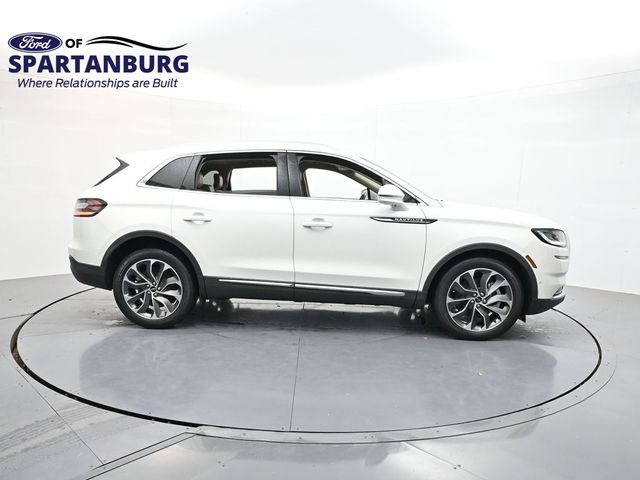 Used 2023 Lincoln Nautilus Reserve w/ Equipment Group 201A AWD/4WD image 8