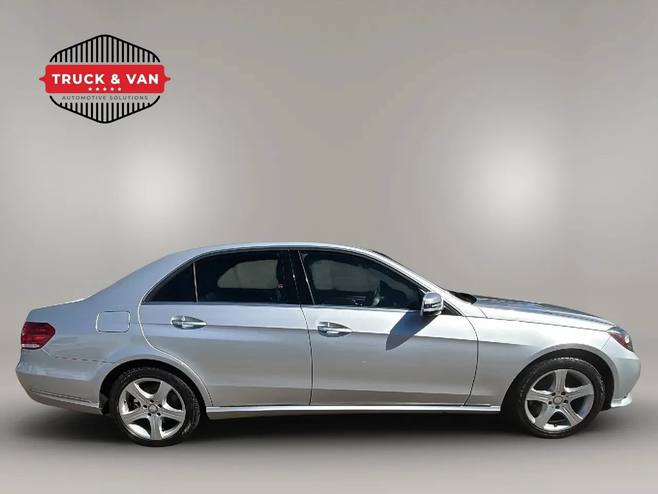 Used 2014 Mercedes-Benz E 350 Sedan image 6