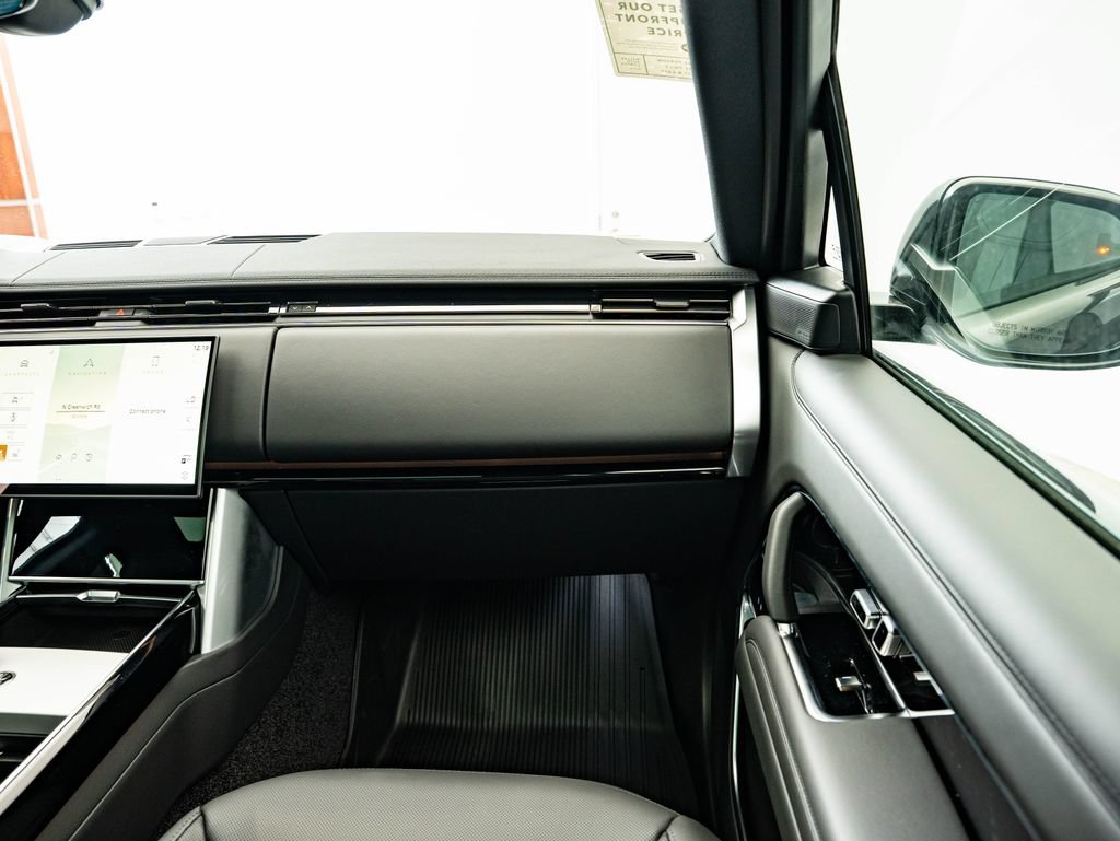New 2026 Land Rover Range Rover SE AWD/4WD image 46