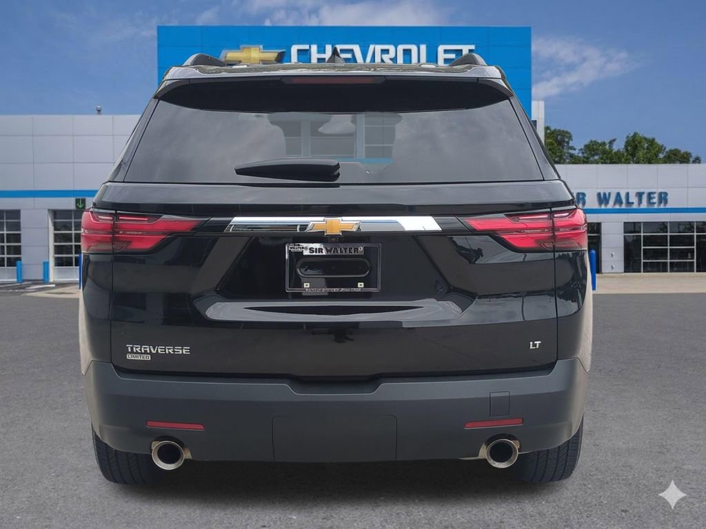 Used 2024 Chevrolet Traverse LT FWD image 5
