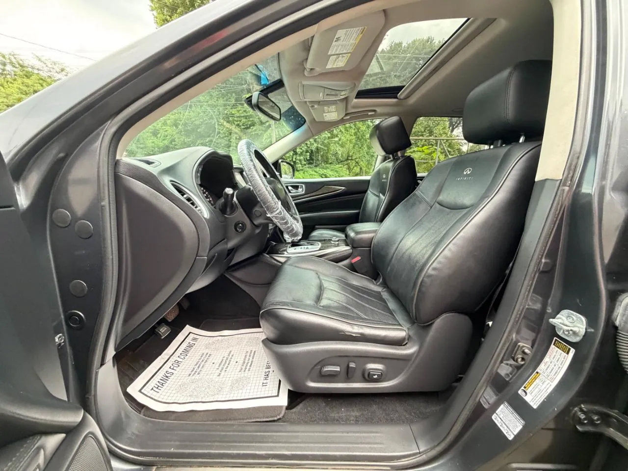 Used 2014 INFINITI QX60 Luxe w/ Premium Plus Package AWD/4WD image 16