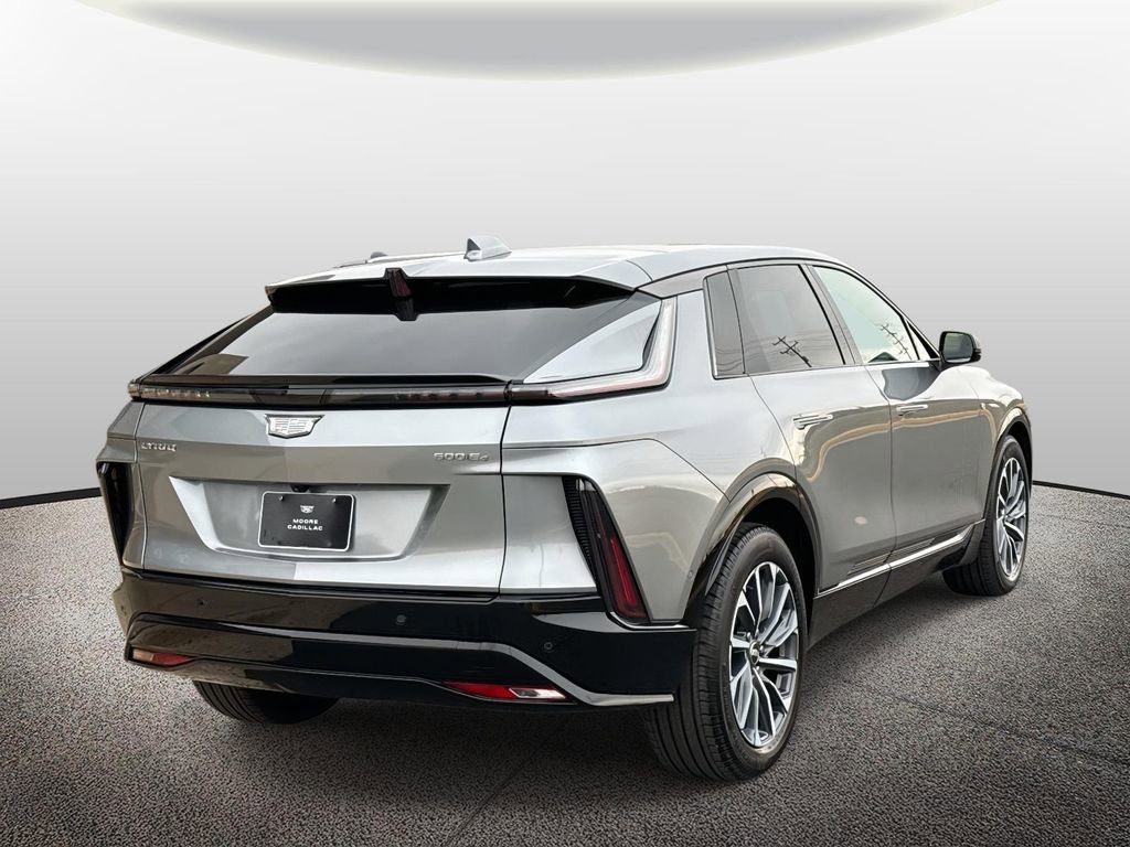 Certified 2024 Cadillac Lyriq Sport image 2