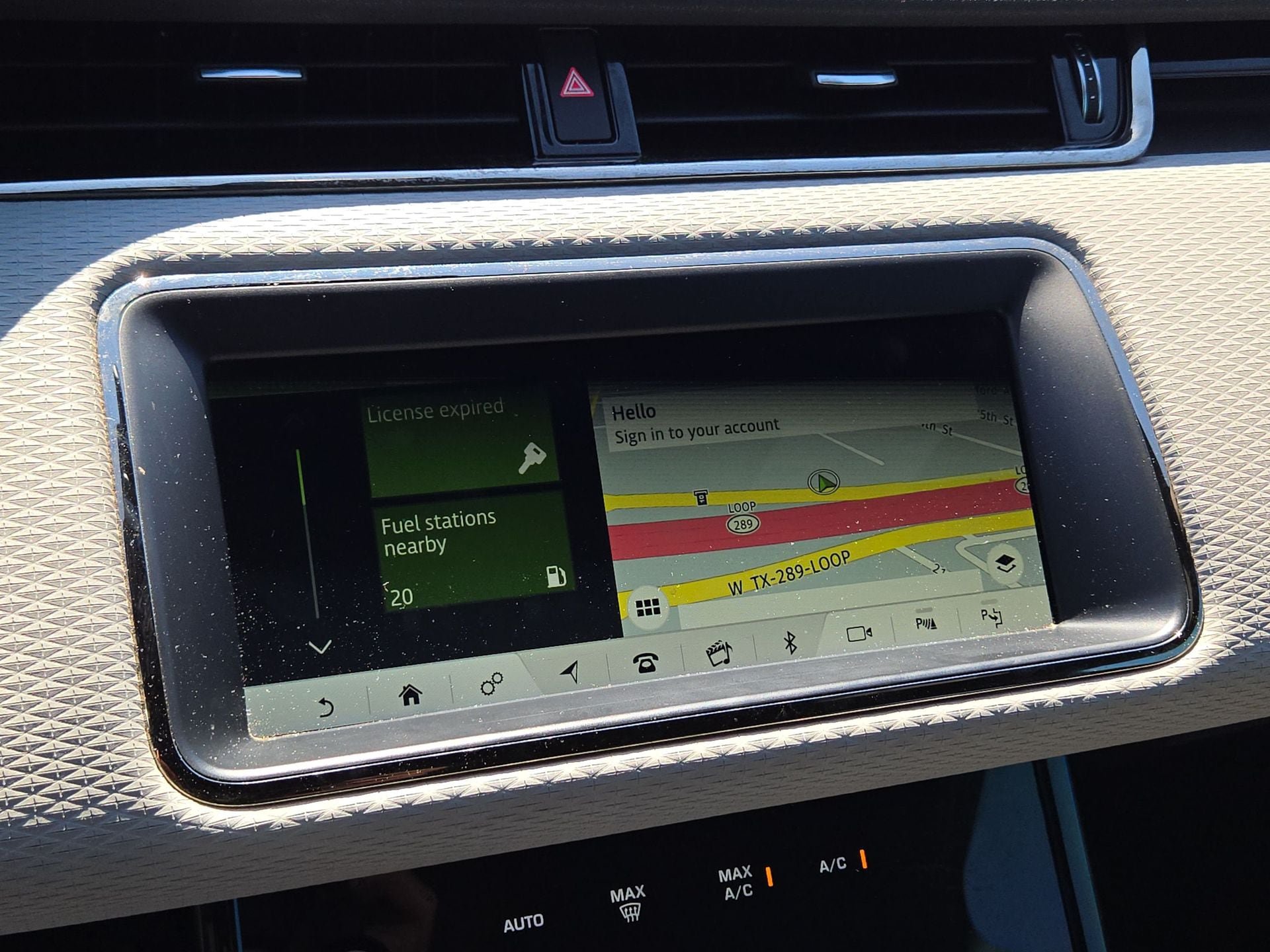 Used 2020 Land Rover Range Rover Evoque R-Dynamic S AWD/4WD image 19