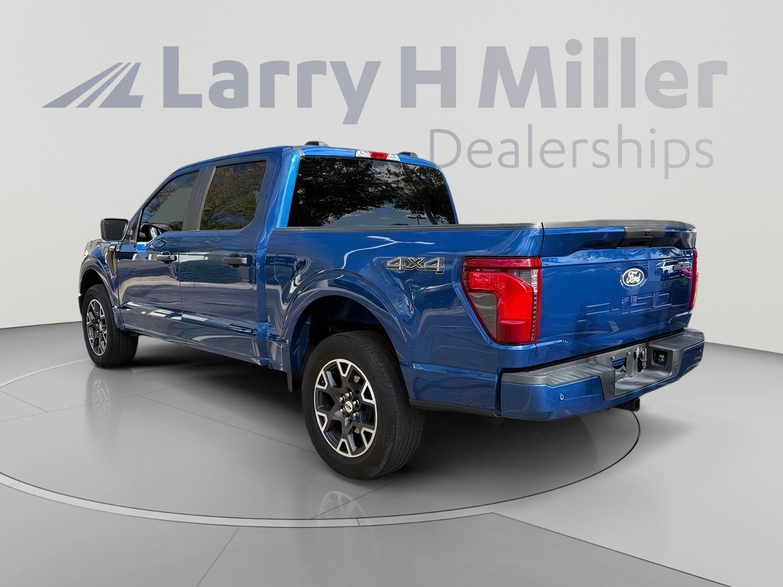Used 2025 Ford F150 STX w/ Equipment Group 200A AWD/4WD image 3