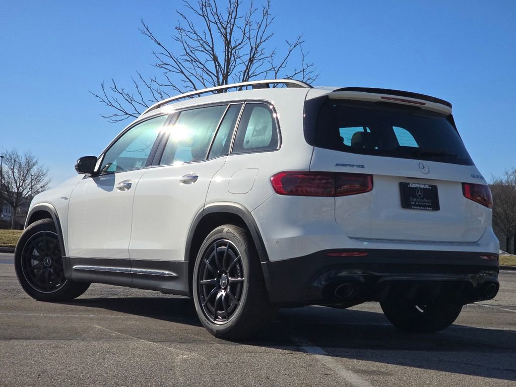 New 2025 Mercedes-Benz GLB 35 AMG 4MATIC image 14