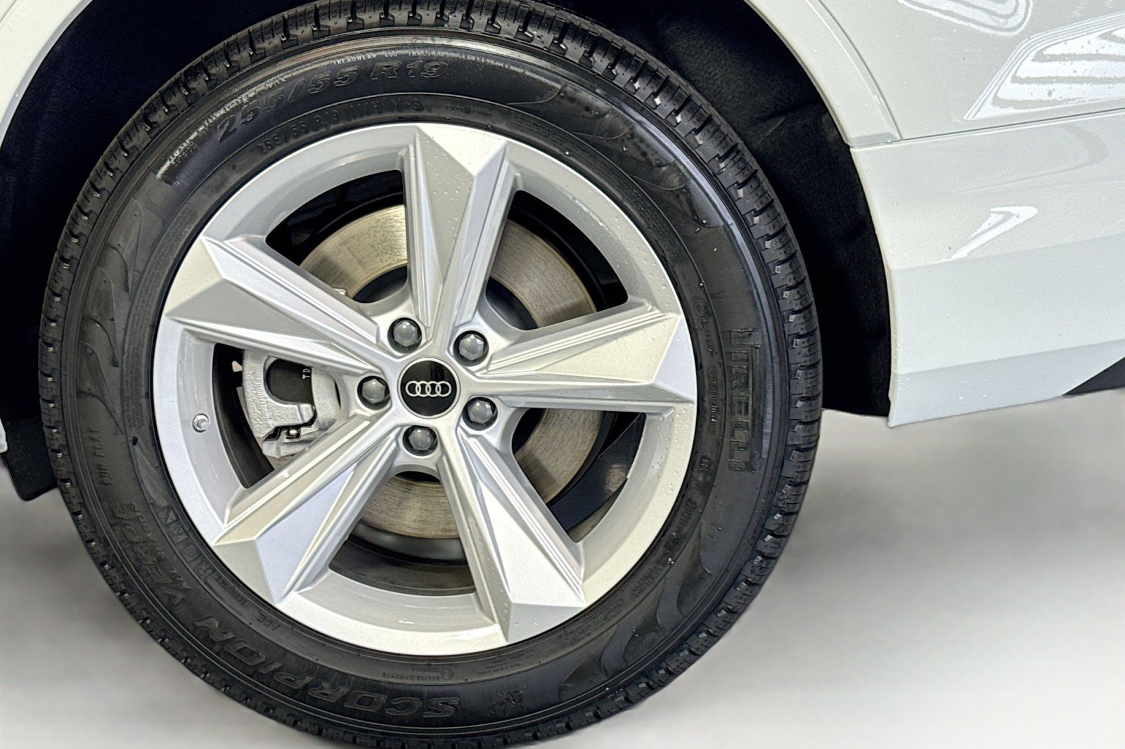 New 2026 Audi Q7 2.0T Premium image 28