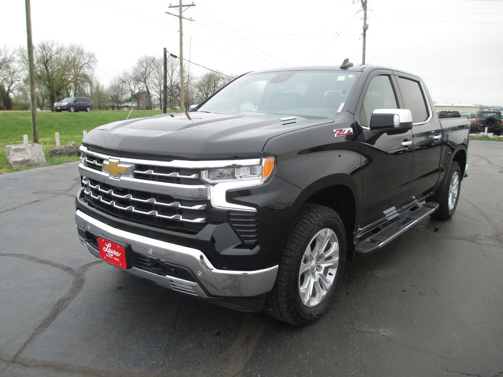 Used 2023 Chevrolet Silverado 1500 LTZ w/ LTZ Convenience Package II image 11