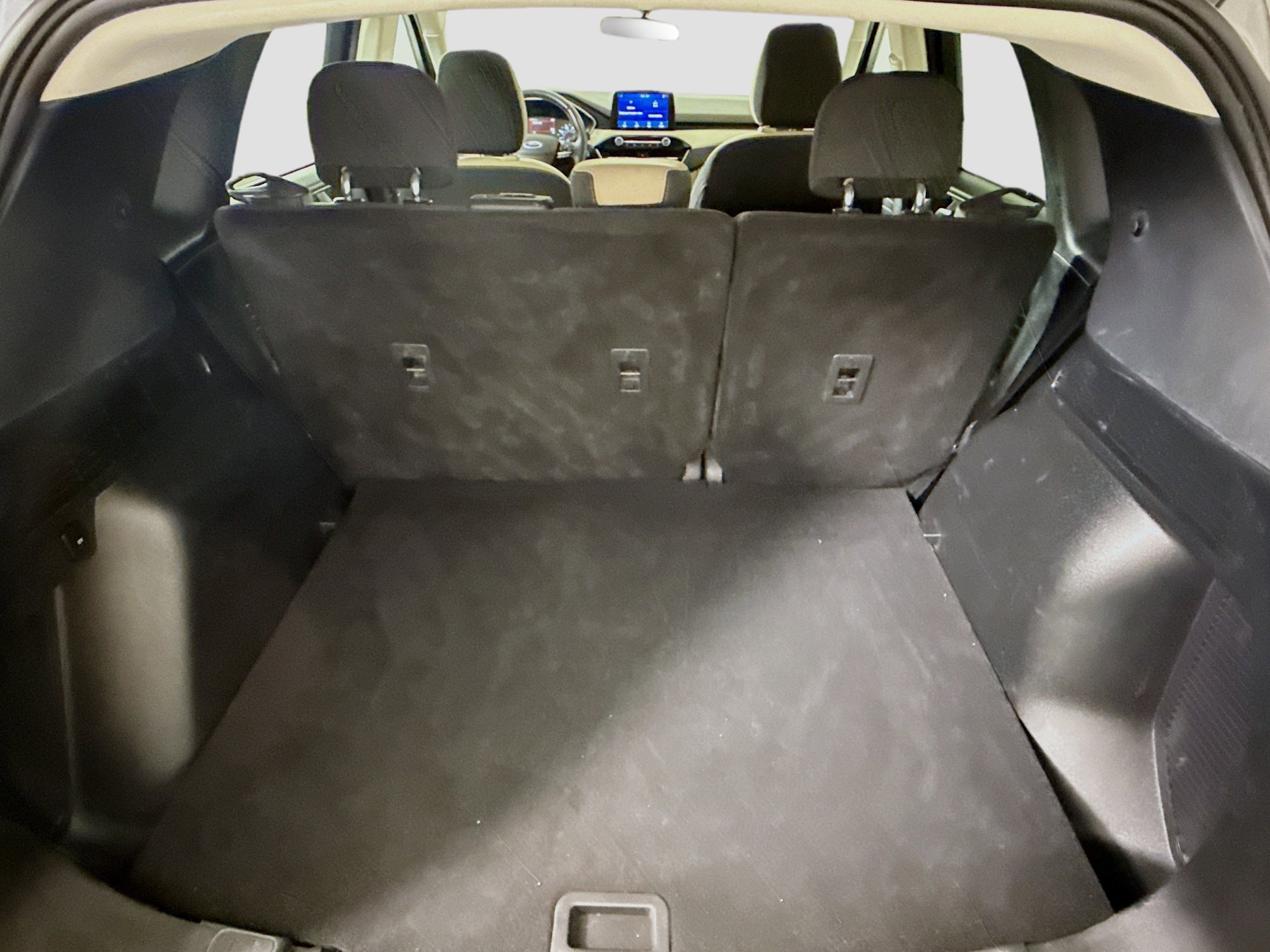 Used 2021 Ford Escape SE w/ Cold Weather Package image 35