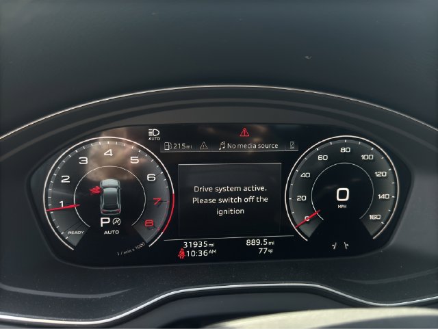 Used 2025 Audi Q5 2.0T Premium AWD/4WD image 11
