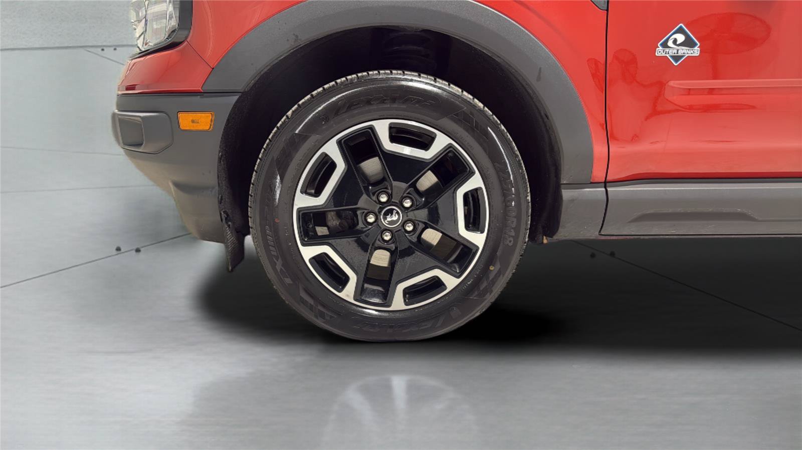 Certified 2022 Ford Bronco Sport Outer Banks w/ Tech Package AWD/4WD image 28