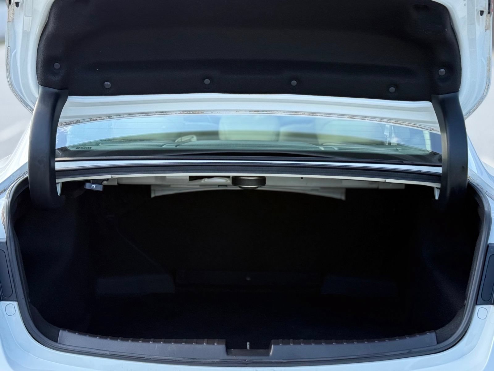 Used 2017 Acura ILX FWD image 51