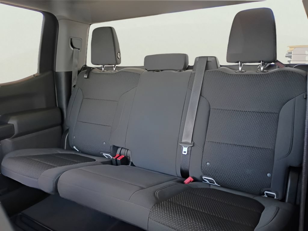 Used 2019 Chevrolet Silverado 1500 Custom w/ Custom Convenience Package RWD image 12