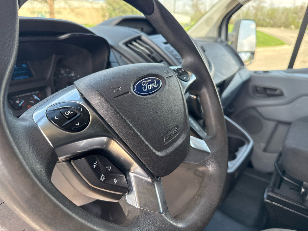 Used 2018 Ford Transit 250 148 Medium Roof w/ Interior Upgrade Package image 21