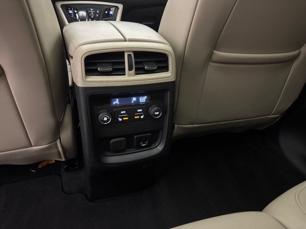 Used 2017 Buick Envision Essence AWD/4WD image 43