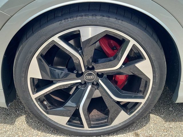 Certified 2025 Audi SQ8 Premium Plus AWD/4WD image 9