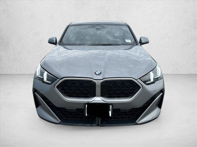 Used 2026 BMW X2 xDrive28i w/ Convenience Package AWD/4WD image 2