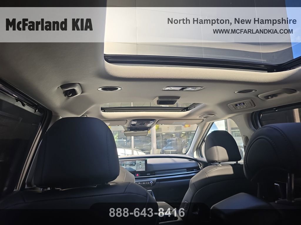 New 2026 Kia Carnival SX w/ SX Dark Edition Package image 18