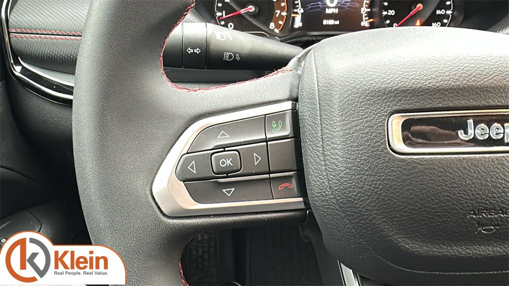 Used 2024 Jeep Compass Trailhawk image 16