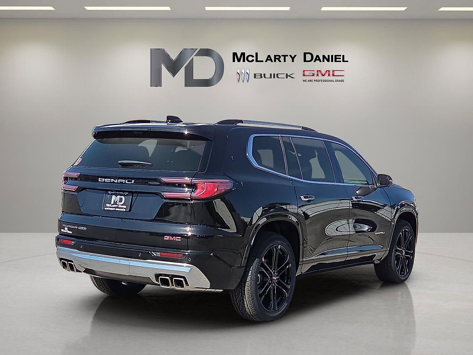 New 2026 GMC Acadia Denali AWD/4WD image 5