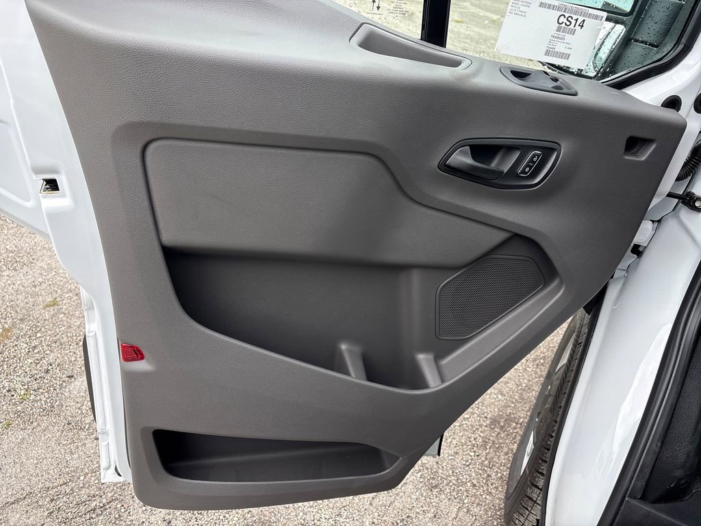 New 2026 Ford Transit 250 148 Medium Roof RWD image 26