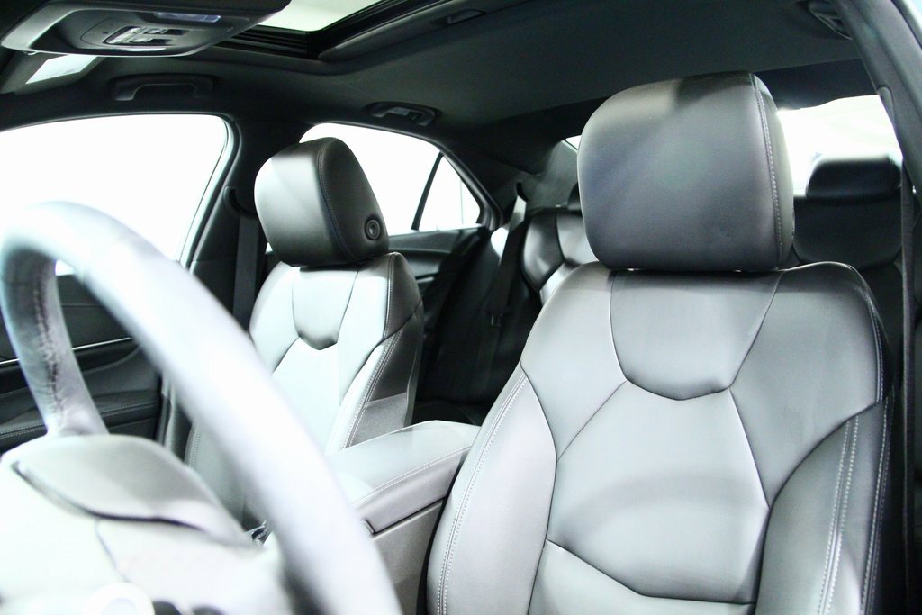 Used 2023 Cadillac CT4 Luxury w/ Sun And Sound Package image 18