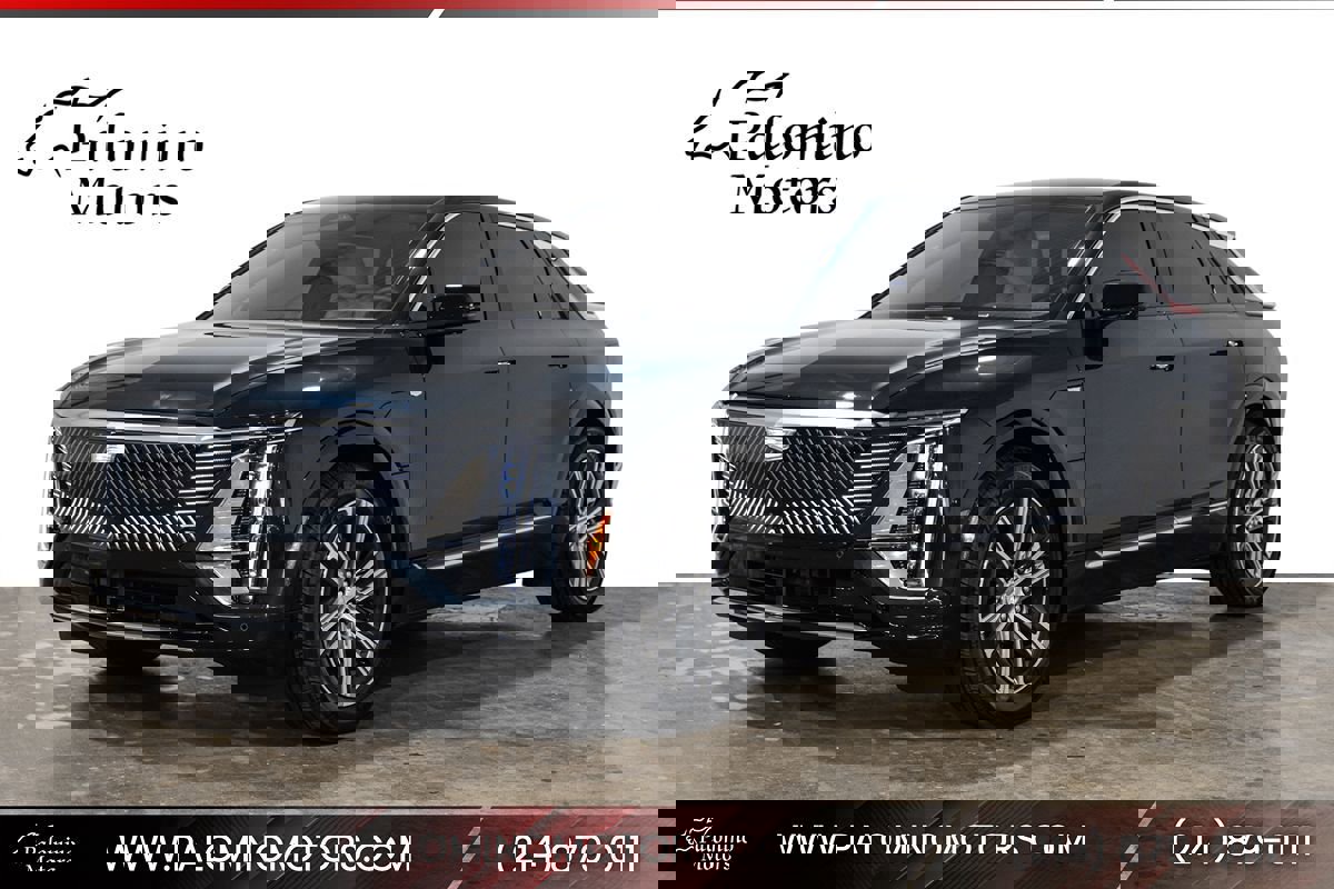 Used 2025 Cadillac Lyriq Luxury