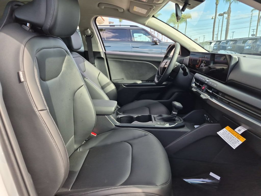 New 2026 Kia K4 EX FWD image 28