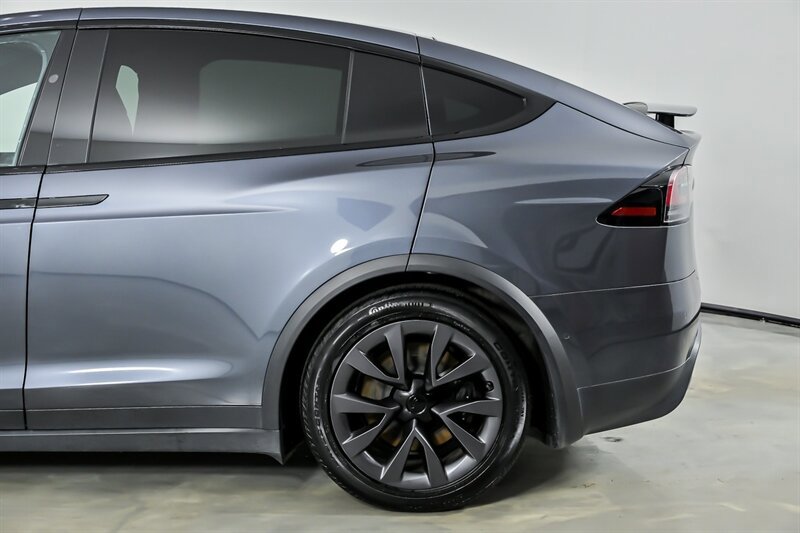 Used 2023 Tesla Model X Plaid AWD/4WD image 9