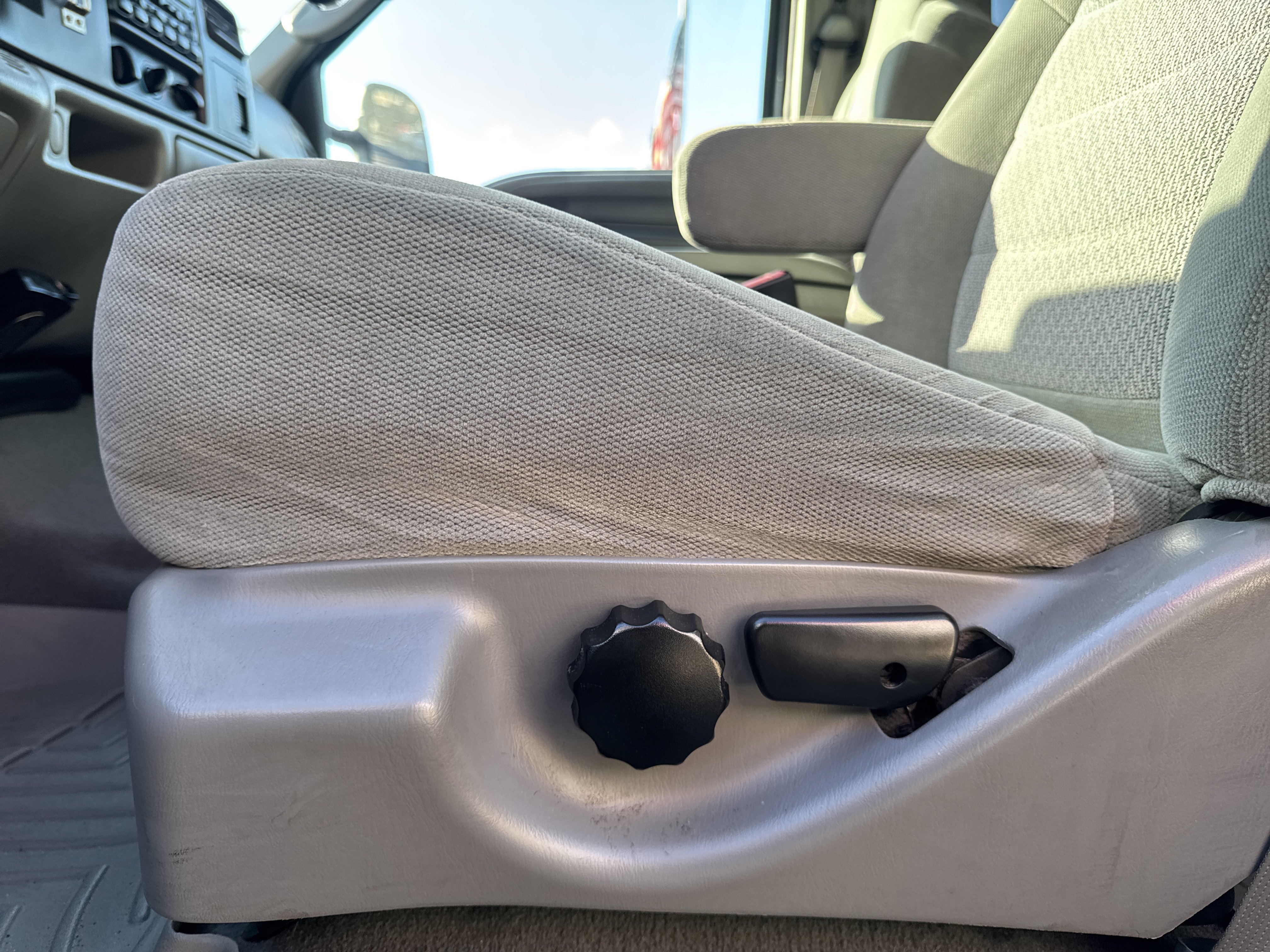 Used 2003 Ford F250 XLT image 15