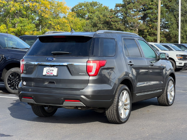 Certified 2019 Ford Explorer XLT w/ Equipment Group 202A AWD/4WD image 46
