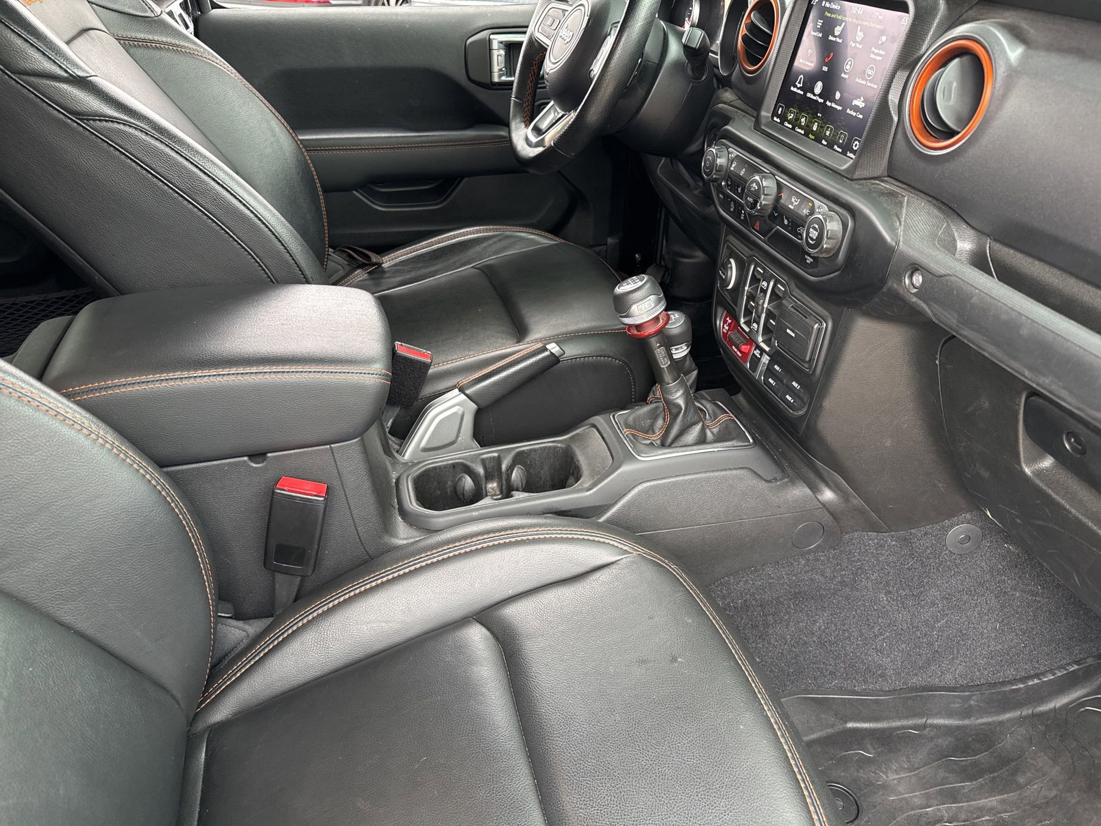 Used 2022 Jeep Gladiator Mojave w/ LED Lighting Group AWD/4WD image 26
