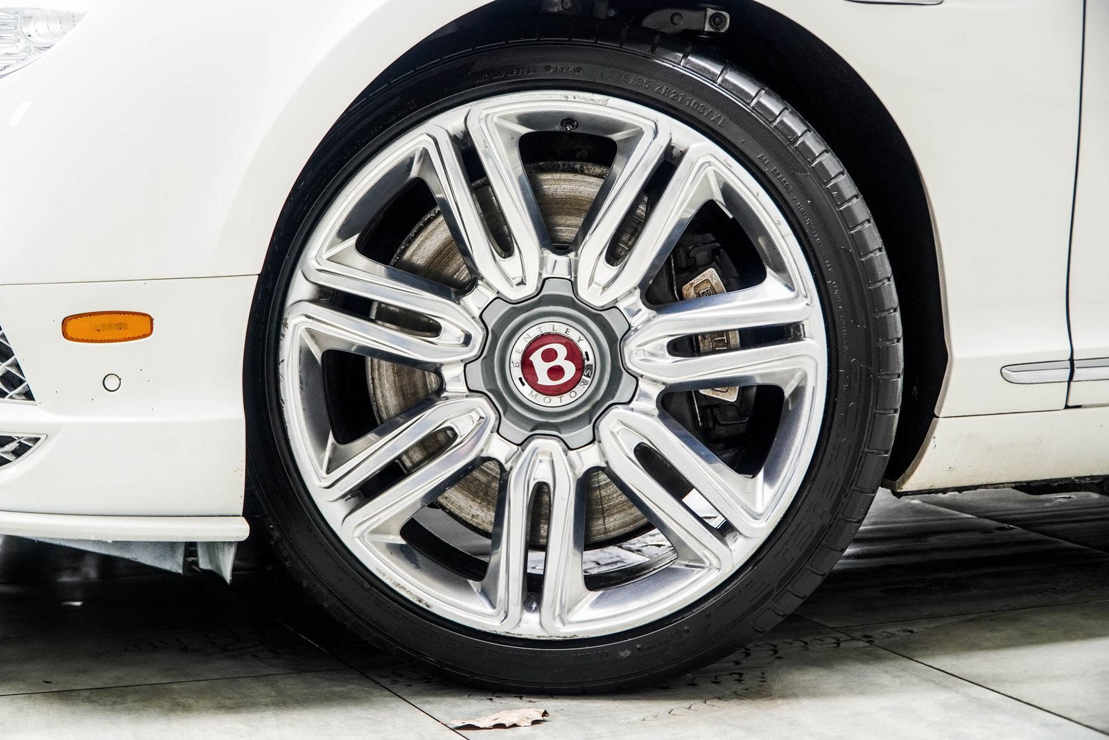 Used 2017 Bentley Continental GT image 7