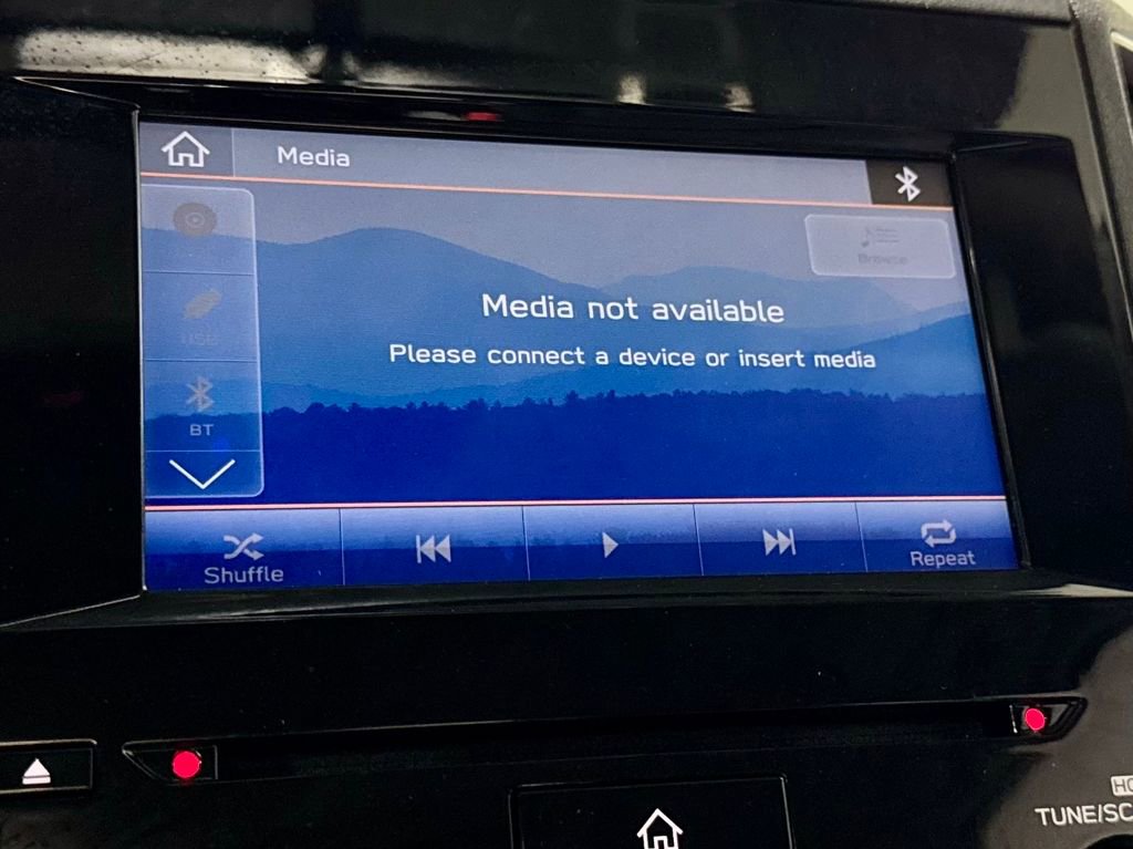 Used 2020 Subaru Impreza 2.0i Premium image 19