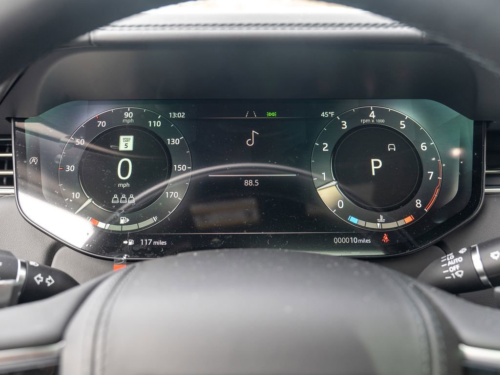 New 2026 Land Rover Range Rover Long Wheelbase Autobiography image 13