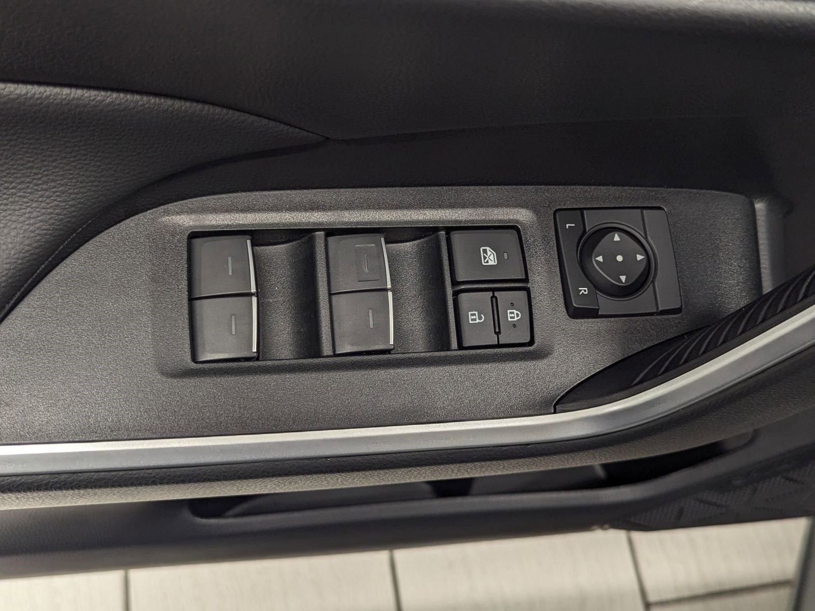 New 2025 Toyota RAV4 XLE image 20