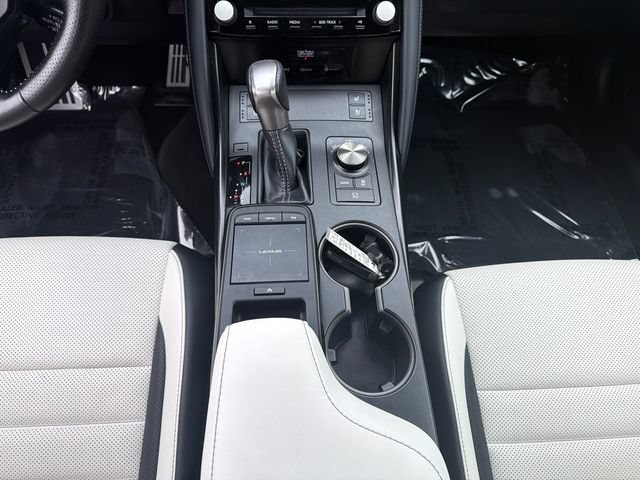 Used 2024 Lexus IS 350 F Sport AWD/4WD image 20
