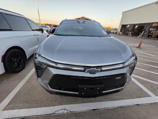 Used 2024 Chevrolet Blazer EV RS AWD/4WD image 2