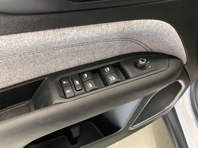 New 2025 Jeep Compass Sport image 11