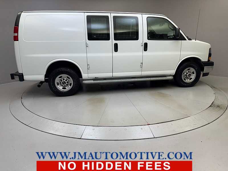 Used 2020 GMC Savana 2500 w/ Driver Convenience Package image 6