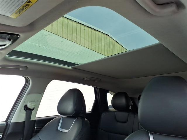 Used 2023 Hyundai Tucson Limited w/ Cargo Package image 17