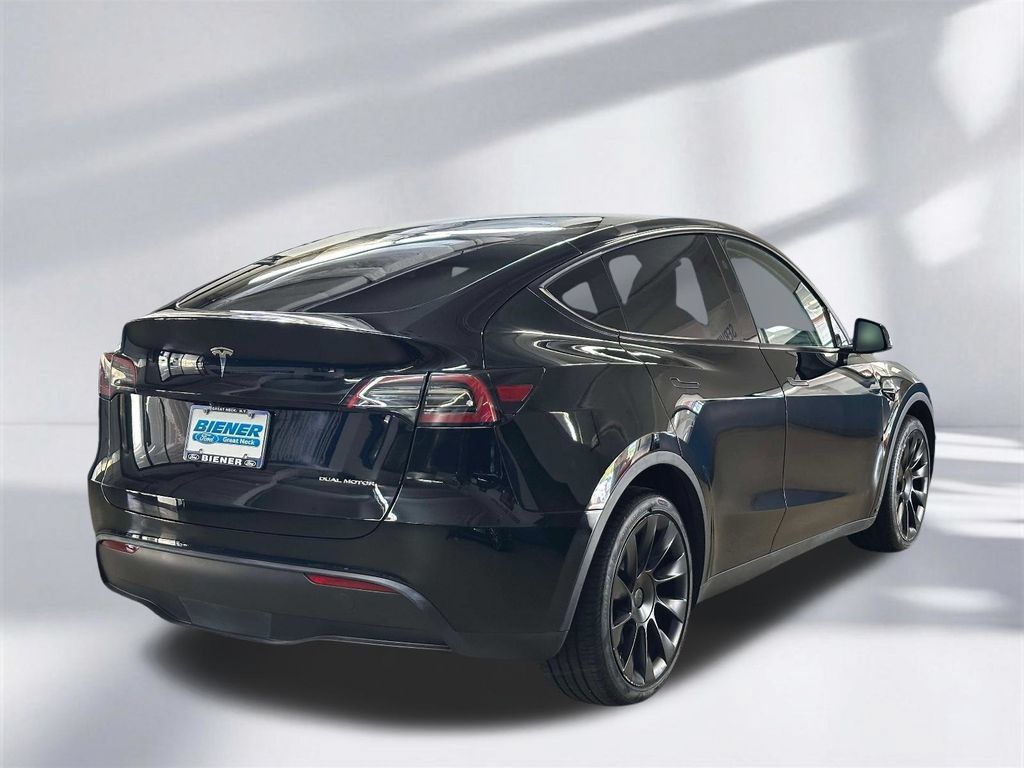 Used 2023 Tesla Model Y Long Range AWD/4WD image 13