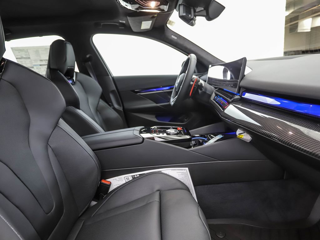 New 2026 BMW M5 w/ Carbon Package image 33