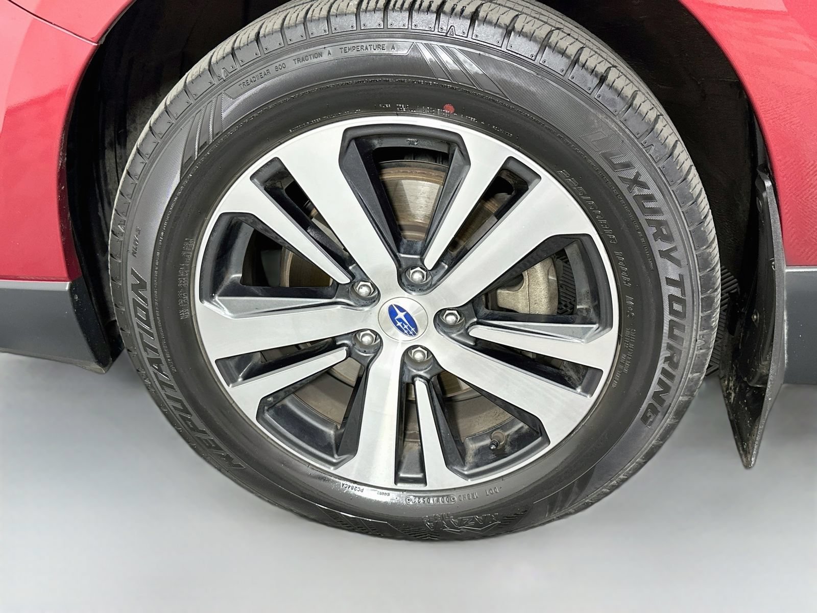 Used 2019 Subaru Outback 3.6R Limited AWD/4WD image 33