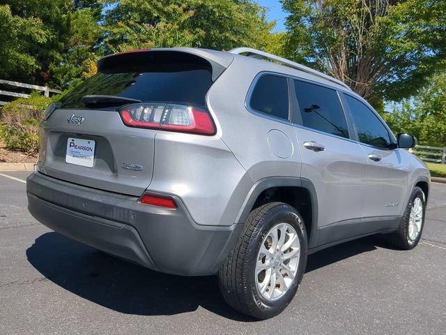 Used 2019 Jeep Cherokee Latitude w/ Cold Weather Group FWD image 4