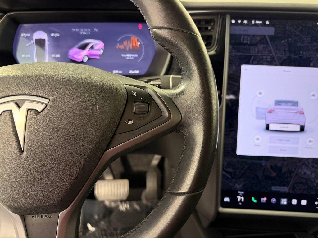 Used 2018 Tesla Model X 75D AWD/4WD image 25