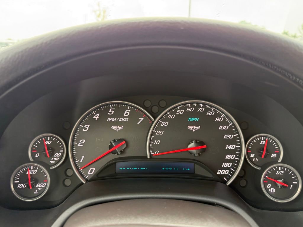 Used 2013 Chevrolet Corvette Grand Sport w/ 3LT Preferred Equipment Group RWD image 15